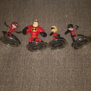 Disney Infinity characters incredibles